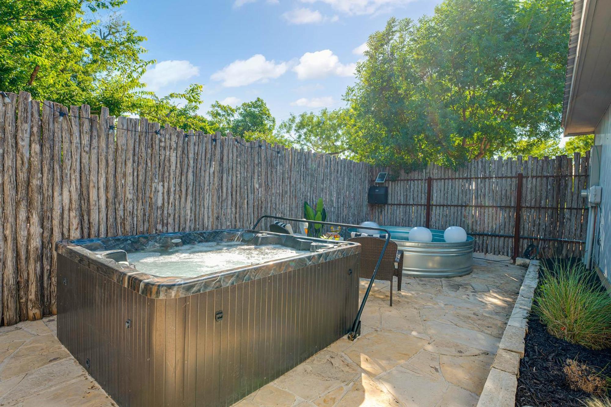 Claret House Full Kitchen And Private Hot Tub Fredericksburg Exterior foto